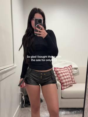 Mini shorts> buy with the sale too! Its half off! #minishorts #microshorts #edikted #ediktedtryon #viral #viralmicroshorts #newyearnewaura #tiktokshopyearendsale #goingoutoutfits #goingoutbottoms 