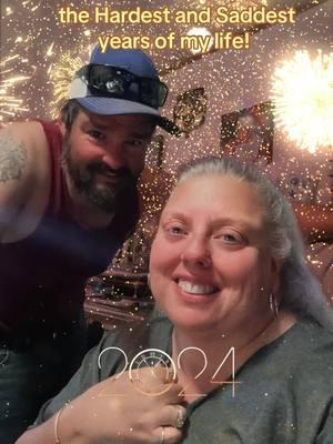 Happy New Years!! May this year bring you Peace, Love and Blessings! We Love you all!! #schwantesranch #newyears #2025 @DEEZ NUTZ 