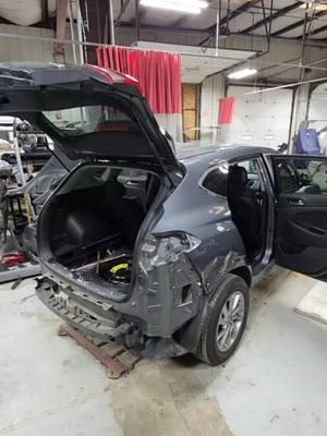 #disassembly on a rear end #crash on this #hyundai #youbreakifix #youbreakifix47 #smashmasters #autobody #autobodyrepair #collisionrepair #autobodyshop #bodyshop #automotive #autorepair #autobodywork #car #auto #cars #carrepair #collision #paint #refinishkulture #motivatedpainters #autobodypaint #refinish #autobodytech #bodywork #autobodylife #carpaint #repair #refinishfamily #refinisherporn #boothlife #collisioncenter #offthegun #mechanic #boothcriminalz 