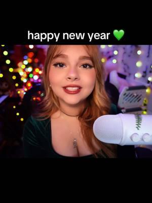 love u lots 💚🥝 #affirmations #2025 #newyear #dannaluna #fy #fyp #asmr 