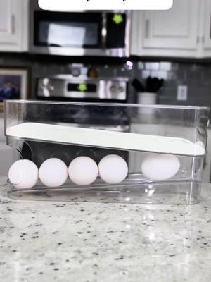 Its the little things in life that make it so much easier #KitchenHacks #eggs #eggdispenser #thingsyoudidntknowyouneeded #tiktokshopcybermonday #tiktokshopblackfriday#TikTokShop 