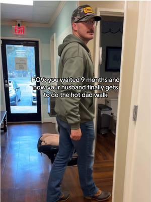 #CapCut nailed it 🔥 #hotdadwalk #hotdadwalkoutthehospital #hotdad #hotdads #dadlife #momlife #momlifebelike #momlifevibes 