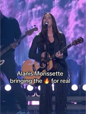 You oughta know Alanis Morissette brought the 🔥 last night on New Year's Rockin' Eve (📹 via @New Year’s Rockin’ Eve) #alanismorissette #nye #yououghtaknow #🔥 #livemusic #90s