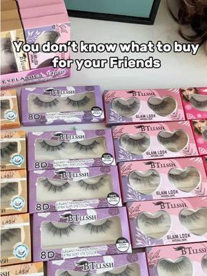 Me: if your friend wears eyelashes 😃💕 #eyelashes#tiktokmademebuyit#foryou#fyp#falselashes#naturallashes#fluffylashes#24pairslashes#btllssh#carlinalashes#girls 