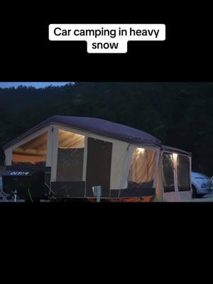 Car camping in heavy snow #foryoupage❤️❤️ #snow #camping #TikTokShop #campinglife #usa🇺🇸 #america #theunitedstates #camp #campingideas #outdoorlife #car #Outdoors #campingtents #rain 