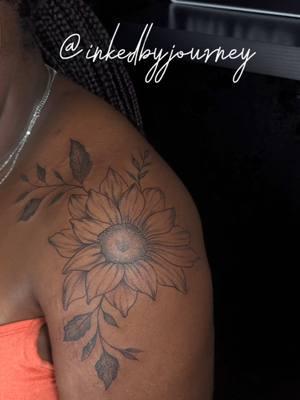 Y'all trusting me to create art for y'all, that's a love language. 🤌🏽 #raleightattooartist #femaletattooartist #finelinetattooartist #tattoos #fyp #sunflowertattoo 