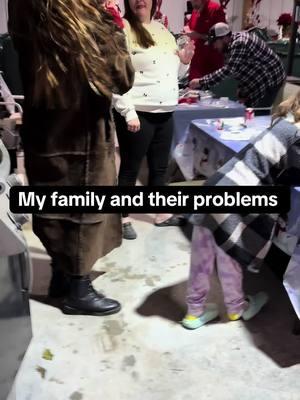 My family and their problems 😂 #myfamilyandtheirproblems #familyandtheirproblems #funny #family #christmas #familygames #christmasgames #newyears #trending #fyp #gigi #gigilife #familyiseverything 