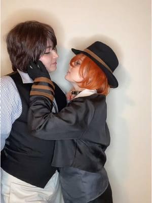 SKK to start the year 🖤 @Snowflakexxbabii as Dazai #bungostraydogs #chuuyanakahara #chuuya #chuuyacosplay #chuuyanakaharacosplay #bsd #bsdcosplay #bungostraydogscosplay #osamudazai #osamudazaicosplay #dazai #dazaicosplay #skk #skkcosplay #soukoku #soukokucosplay 