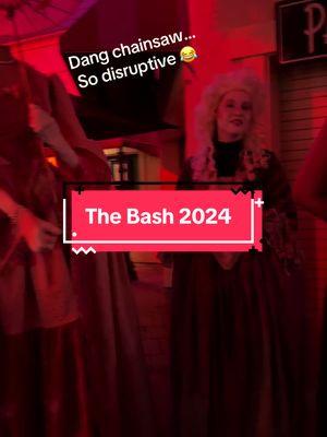 Stroll through The Bash Terrortory at Howl-O-Scream 2024 #buschgardens #howloscream #haunt #scareactor #scareactors #scarezone #spooky #vampire #hauntactor #scary #halloween 