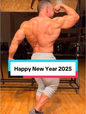 Never looking back…unless I’m posing. #gainersparadise #paulkrueger #naturalbodybuilding #naturalolympia #pose #flex #backday #2025 #happynewyear #letsgo #futurefocused #fyp #foryou 