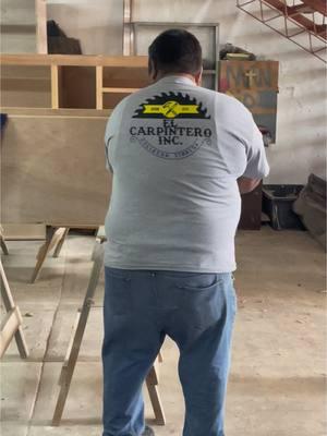 2025 es de nosotros 🇲🇽#elcarpinteroinc25 #carpinteria #carpi #pintores #carpintero #trabajando #ramon #trabajo #2025 #taller #pintor #mexico #culiacan #sinaloa #javali #salvaje 