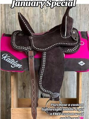 Saddle pad options already built into each listing - no code needed 🩷 #horsetack #whinneywear #whinneylite #customsaddle 