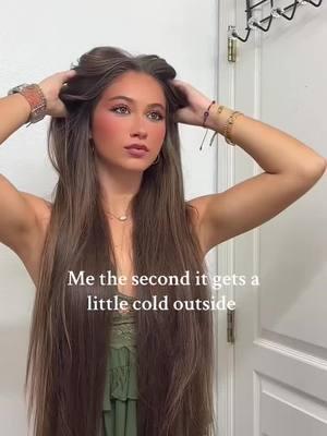 Cold weather is the only time my straight hair will last😭…#curlyhair #tutorial #curlyhairstyles #curlytutorial #hairtutorial #hairtutorialvideo #explore #hairgoals