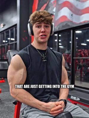 We’re all trying to do the same thing 🫵🏻 #gym #fitness #bodybuilding #fit #gymvlog #gymadvice 