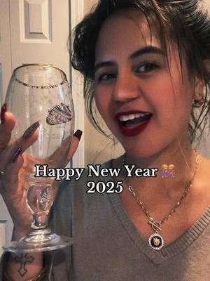 Cheers momma 🥂🎊#momlife #momma #boymom #filambaby🇵🇭🇺🇸❤ #filipinainusa #2025 #happynewyear #trending 