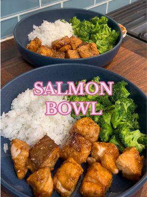 DAY 4 of healthy meal ideas is this salmon and rice bowl. This recipe is so easy to make and perfect to make after a busy work day. It takes about 15 minutes to make this recipe and is filled with fresh, healthy ingredients. I used Trader Joe’s ingredients but you can use any brand!  Ingredients: 2 salmon fillets  Trader Joe’s soyaki marinade  2 cups of broccoli, steamed  1 pack of white rice (I used Trader Joe’s brand)  #easydinnerideas #healthydinner #healthydinnerideas #salmonrecipe #salmonbowl #15minutemeals #airfryerrecipes #traderjoesfinds #traderjoesrecipe #traderjoesmusthaves #creatorsearchinsights 