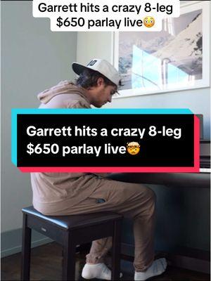 Garrett can play the piano?!?🤯 @Garrett Clark @Garrett Clark - Golf Account #gmgolf #garrettclark #golf #golfr #golfer #sportsbet #golfing #golftok #golftiktok #golfcourse #golflife #bet #sportsbetting #golfislife #golfislyfe 