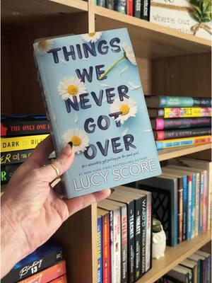 FIRST PHYSICAL BOOK OF 2025 🥳🎆 #books #BookTok #bookaddict #bookcommunity #bookreccomendation #audibletok #firstof2025 #thingswenevergotover 