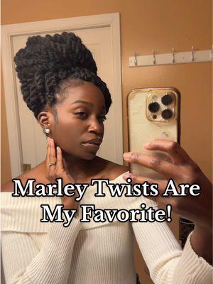 Does anyone do hair tutorials anymore? 🥲 Well I want to bring those back in 2025! Doing these Marley twist in my hair brought back memories on how I used to do hair tutorials on YouTube and miss doing them so much!  This is one of my favorite quick and easy protective styles to give my hair a break for a couple of weeks. Let me know if you love Marley twist as well and if you’d like a tutorial, let me know in the comments. ##marleytwists##marleybraids##protectivestyles##hairtutorials