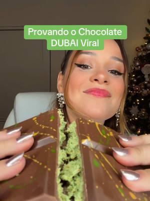 Finalmente, né? Provando o chocolate Dubai do Restaurante Arábia! 🍫💚 #dubaichocolate #chocolate #provandodoces #provando #fy #viral 