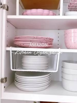 Today kicks off year 5 of my 30 day declutter challenge.  For the month of January I will be helping you declutter and organize every corner of your house.  We are starting in the kitchen, so watch my stories for tips, and to grab the free printables to join in.   In the mean time here are the Top Kitchen Organization finds for the past 5 years!  . . #organize #kitchenorganization #drawerorganization #organizeddrawers #organizewithme #amazonhome #amazonhomefinds #amazonfinds #amazonmusthaves #founditonamazon #amazonfavorites #amazonfinds2025 #declutter #declutterchallenge #arinsolangedeclutter #homeorganization #amazonkitchenfinds 