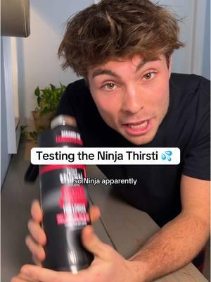 The Ninja Thirsti keeps drinks carbonated and cold for 24+ hours... This will definitely come in handy all year round for me ✅ #ninjathirsti #ninjaproducts #waterbottle 