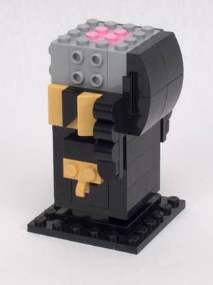 LEGO BrickHeadz 40750 Wednesday Addams #lego #legobrickheadz #legowednesday #stopmotion #fyp #legostopmotion #trending 