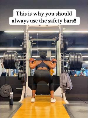 Always use the safety bars!! #squats #legday #fitnessmotivation #fitnesstips #gymislife #gymmotivation #workoutfail #fitnesstrainer #personaltrainer #happynewyear 