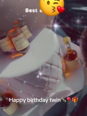 Happy birthday twin 🎁🎈🍾🤗@Wid00u🇭🇹 @widoou🇭🇹 #happynewyear2025 #Miasiromyel #fanmhaitianpidous #blackisbeautiful🖤🖤🖤 #grofanmsiromyel🍯🤤 #fypage #haitiantiktok #viralvideo #haitiantiktok #fanmhaitiennepidouschallenge #fanmsiromyel #haitianmusicchallenge #fyp #fypシ #CapCut 