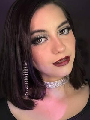 New Years Glam 🖤💎  the beautiful @Jaycee used our liquid lip in shade ‘bondage,’ so obsessed! 💋 #newyearseve #newyearsevemakeup #newyearseveoutfit #smokeymakeup #makeupideas #makeupoftheday #makeuptransformation #spoiledlipscostmetics 