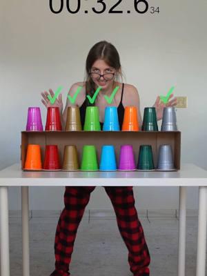 Can She Match 8 CUPS in Under 1 Minute?! 😳 @BookOfCarley #bookofken #bookotcarley #fyp #couple #Relationship #guess #partygame #challenge #boardgame #matching #cups 