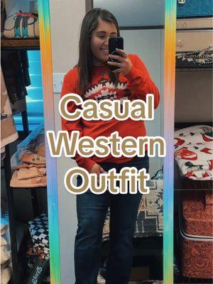 Who said you can’t dress up a cute tee? #OOTD #westernootd #westernoutfits #westernoutfit #casualoutfits #twistedx #westernfashion #westernstyle #westernoutfitinspo #navajopearls #westernjewelry #trending #foryoupage 