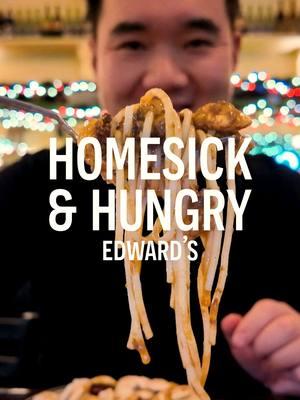 I wanted to know where Midwesterners go to eat Midwestern food in New York City, so episode 7 of Homesick & Hungry is at Edward's Cincinnati Night!  Edward's  136 W Broadway, New York, NY 10013 I've never had Skyline Chili before, even though I've heard about this Midwestern dish for so long now, so I'm glad I was finally able to try it!  #creatorsearchinsights #midwestern #skylinechili #nyc #nycfood #nyceats #noodles #localbusiness 