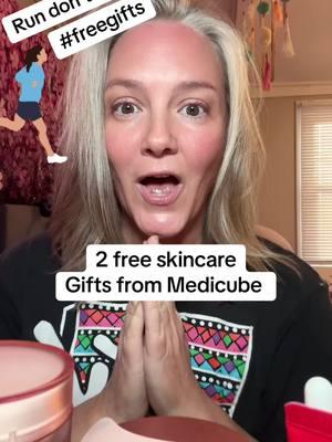 January 1 don’t come at me if you miss out on medicubes free gifts! #medicube #glowlikeher #skincareroutine #pdrnpinkserum #koreanskincare #kbeautyskincare #collagenmask #antiwrinkleskincare #agingskincare #microneedlinginabottle 