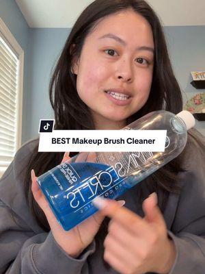 NOT SPONSORED! I've been using the Cinema Secrets Makeup Brush Cleaner for a while now, and I absolutely love it! It's super fast and makes cleaning my brushes a breeze. If you're looking for a reliable cleaner, I definitely recommend giving it a try! 💙 #makeup #makeupbrushes #MakeupBrushCleaning #cinemasecrets #cinemasecretsbrushcleaner #fyp 