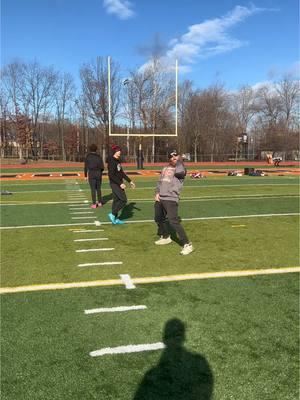 🚨FRESHMAN STUDENT ATHLETE ANTHONY ANDRINOPOULOS STR8️⃣ OUTTA LYNDHURST HS (NJ) IS SOLID FROM BOTH HASHES‼️💯👌 #krautmankicking #passion #focus #commitment #forthebrand #newstudent #kicker #freshman #lyndhurstnj #northjersey #bethebestyou #confident #believe #trust #potential #hardworker   #consistency #neverdoubt   #beginner #onlythebeginning #stud #poise #calm #thriveunderpressure #hsfootball #fyp #hashmarks #lfg #longsnapper #holder #livereps #Navidad #Christmas 