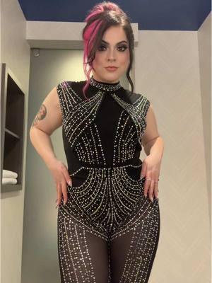 I felt like a real life disco ball & loved every second of it #newyearseve#newyearseveoutfit#sparklyjumpsuit#newyear#makeup#mua#makeupartist#fashionnova#splitdye#pinkhair#alt#altgirl#altmua#2025#newyearsday  