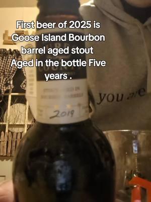 Great way to start 2025 Let's Go !!!#gooseislandbrewery #gooseislandbourboncounty #stout #agedbourbonstout#beer 2025#fypシ 