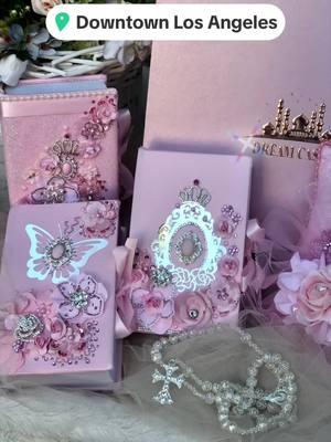 Custom made Bible set , we give options to choose your favorite design ! #hollywood_hills_events #quince #15anos #xvdress #quinceañera #quincephotographer #quincegoals #quincedecor #xv #xvaños #accessory #xvdress #myquince #sweet15 