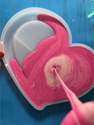 Get ready! New molds for pick your pound! 💗 We are pouring Cretestir into this new heart 💗 dish mold!  . . #resincrafts #resinart #resinmolds #resin #resintutorial #cretestir #resinideas #siliconemold #siliconemolds 