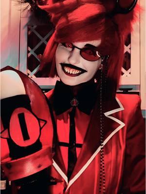 *•.¸♡ “Haha..” ♡¸.•*  _____________________________ #hazbinhotelcosplay #alastorhazbinhotel #alastorcosplay #hazbinhotelalastor #viziepop #helluvaboss #alastortheradiodemon #radiodemon #cosplay #cosplayer