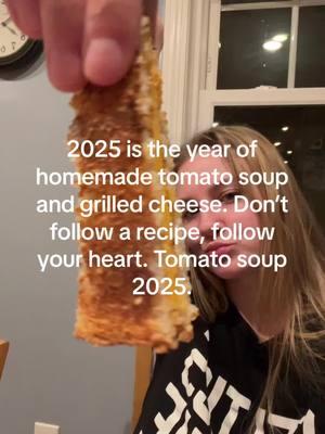 The year of tomato soup is upon us #homemadesoup #tomatosoupseason 