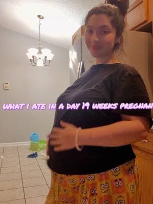 what i eat in a day 19 weeks pregnant 🤰  #pregnantlife #food #whatieatinaday #whatieatinadaypre #mom #maybaby #pregnacyjourney 