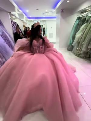 #quinceañera #k#sweet16party #sweet16photoshoot😘😍😍😘 #moda #vestido #CelebrandoConEstilo #EstiloQuinceañera #diseñadora #mexican #QuinceañeraFashion #EstiloUnico #ModaQuinceañera #vestidodegala #modista #VestidoDeEnsueño #vestidospectacular #QuinceañeraElegante #mexico