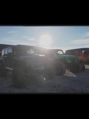 New Year’s Day ride #jeep #gandrtrailguides #jku #tj #onxoffroad #motobilt #dirtylifewheels #warn 