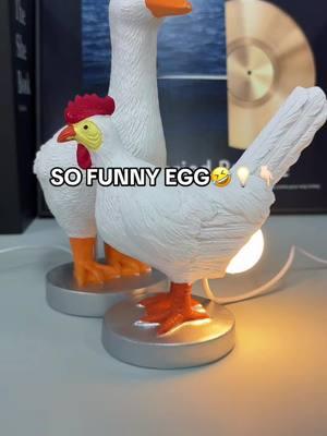 LOOK AT THIS LAMP🤣🤣🤣 #tablelamp #lamp #light #nightlight #nightlamp #chicken #duck #chickenlamp #fyp #gift #giftideas #gifts #spotlightfinds #tiktokmademebuyit #fun #tiktokshopnewyearnewaura #tiktokshoplastchance #2025 