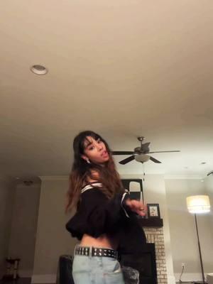 Dc: @Zoe Baptiste 🔥// fire ass dance 😍🔥// #foryoupage #foryou #fypシ #fypシ #fypシ #viral #fypage #fypシ゚viral #VoiceEffects #vibin #vibinggg #trend #dance #newyearsday #2025 #fire #tyladance #tylaremix #fypシ #luvthisvibe🔥🔥🔥 #fypシ 