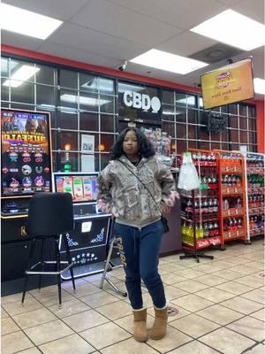 My corner store let us do anything but steal 🤣 #fyp #store #viral #draft #cornerstore 