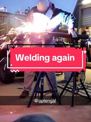 New year, same me. #weldtok #sa200 #rigwelder #ladywelder #bluecollar 