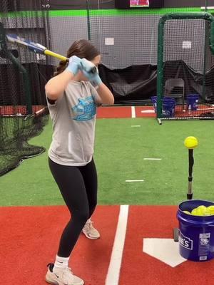 Don’t sleep on Monsta #foryou #forgourpage #softball #coach #hitting #southshorechaossoftball #baseball #team 